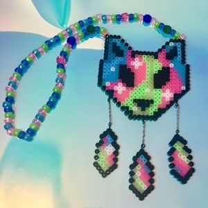 Rave Kandi Nevklace Wolf Face Dreamcatcher (glows)